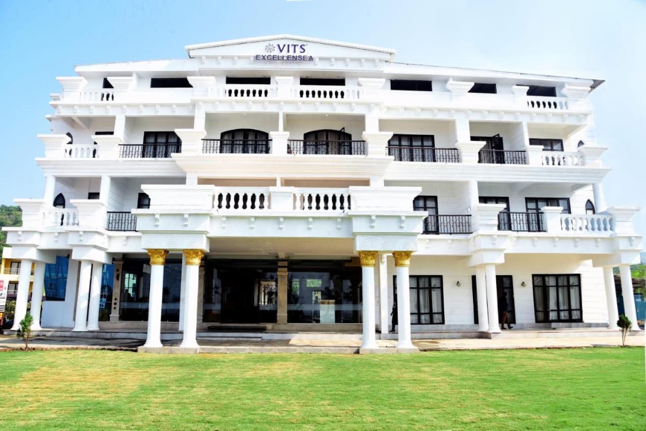 Vits Excellensea Karde Beach Dapoli Ngoại thất bức ảnh