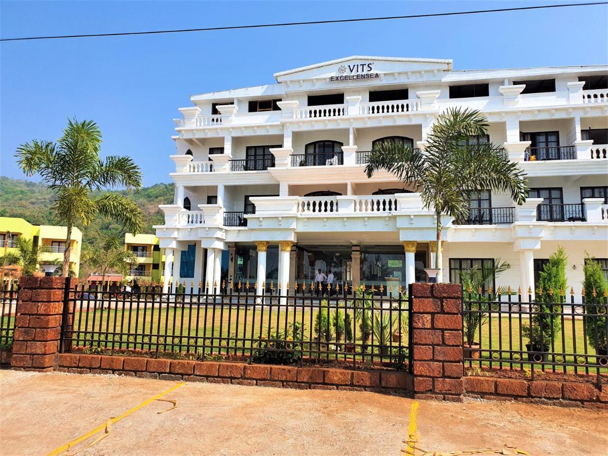 Vits Excellensea Karde Beach Dapoli Ngoại thất bức ảnh