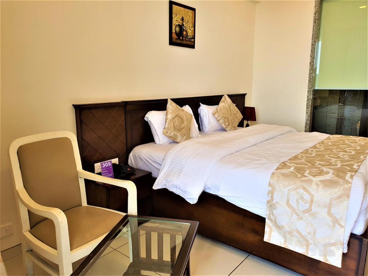 Vits Excellensea Karde Beach Dapoli Ngoại thất bức ảnh